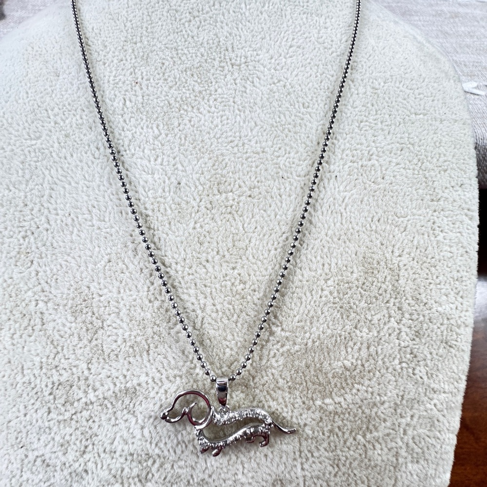 925 Diamond Silver Dachshund Pendant Necklace - Picture 3 of 9